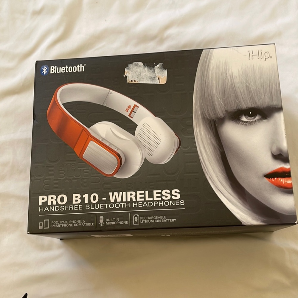 iHip pro B10 wireless hand free Bluetooth headphones